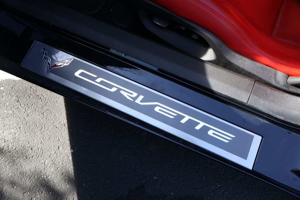 2015 Chevrolet Corvette Stingray 17