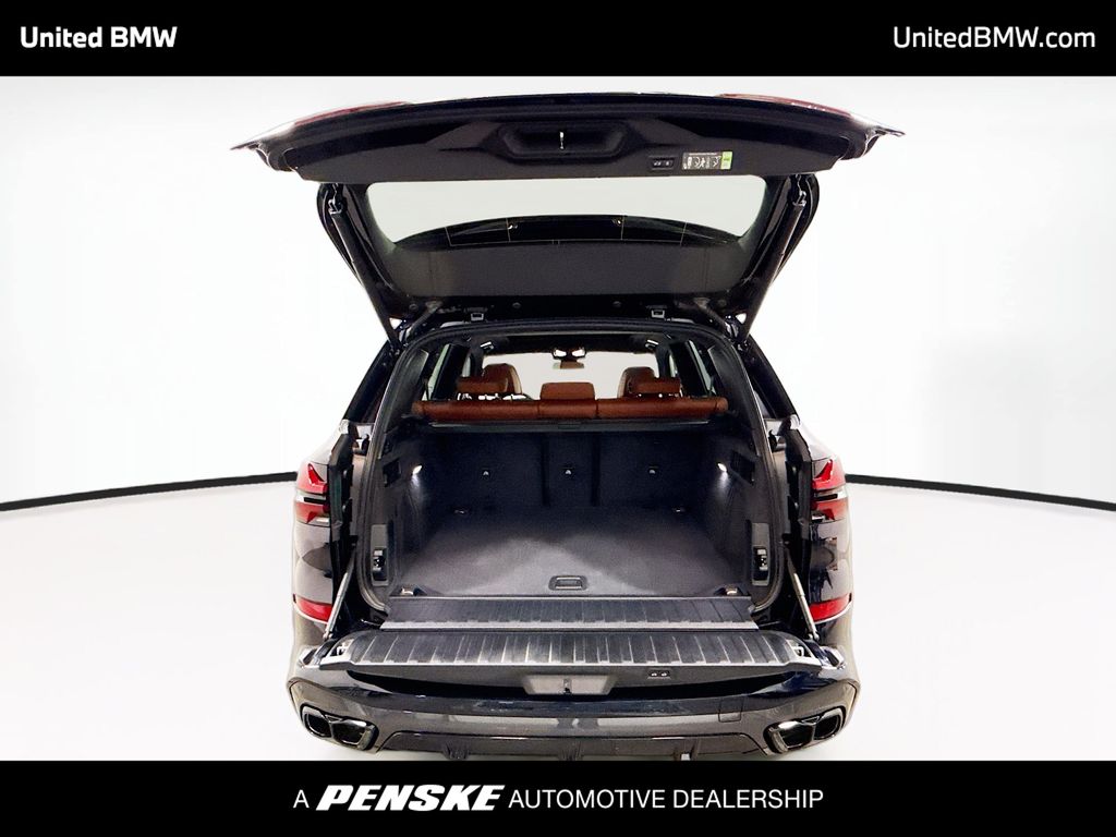 Thumbnail: 2026 BMW X5 - 14