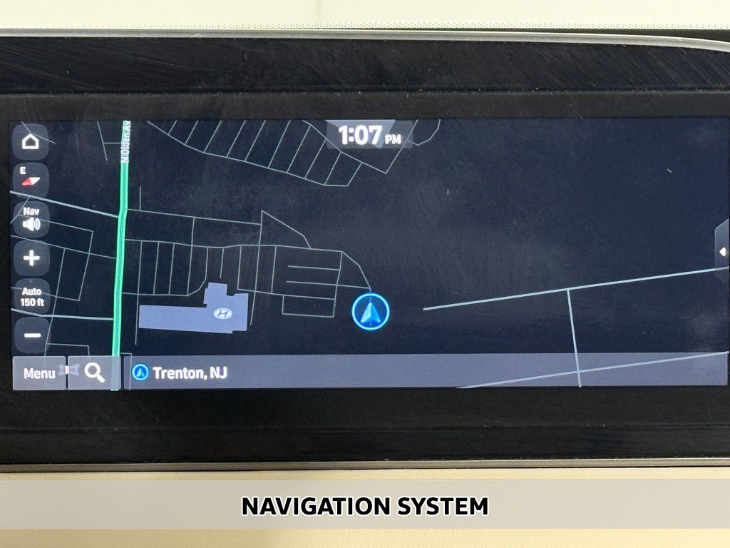 Used 2020 Red Hyundai Limited image 3