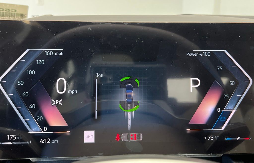 2025 BMW 5 Series 530i xDrive 16