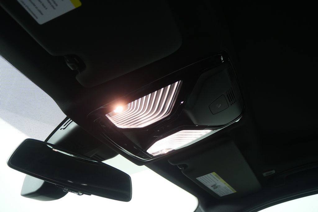 Thumbnail: 2026 BMW 3 Series - 20