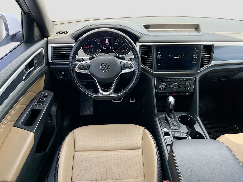 2021 Volkswagen Atlas Cross Sport 3.6L V6 SE w/Technology R-Line White at Big Star Buick GMC