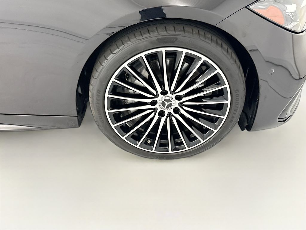 Thumbnail: 2023 Mercedes-Benz C-Class - 31