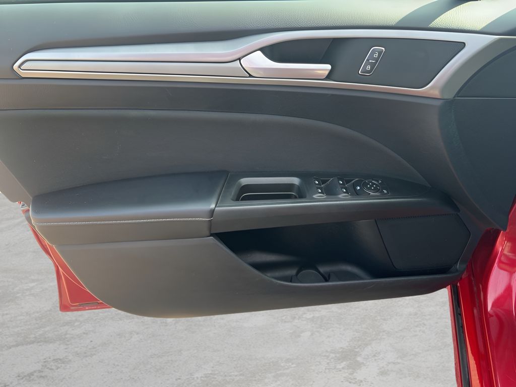 2020 Ford Fusion