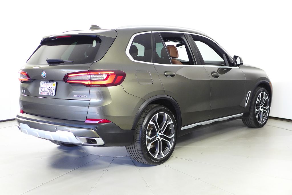 Thumbnail: 2023 BMW X5 - 7