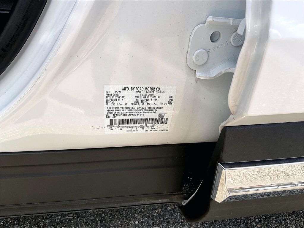 2023 Ford Explorer — photo 35