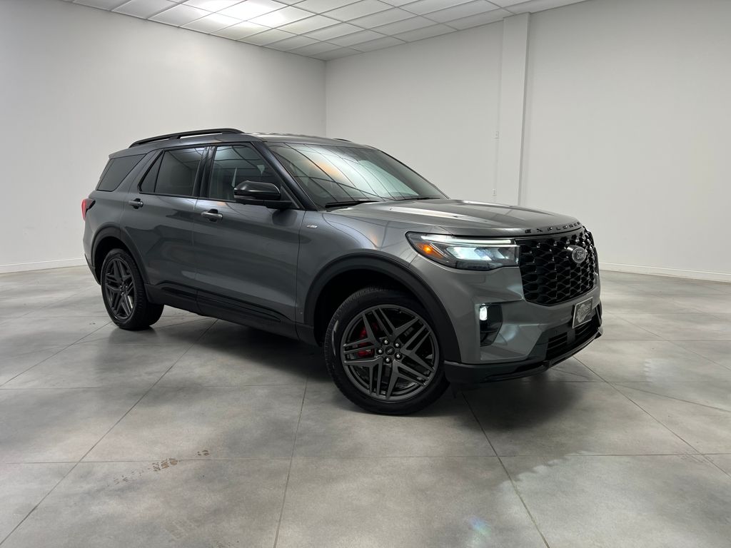 Gray Metallic 2025 Ford Explorer ST-Line AWD SUV / Crossover All-Wheel Drive Automatic
