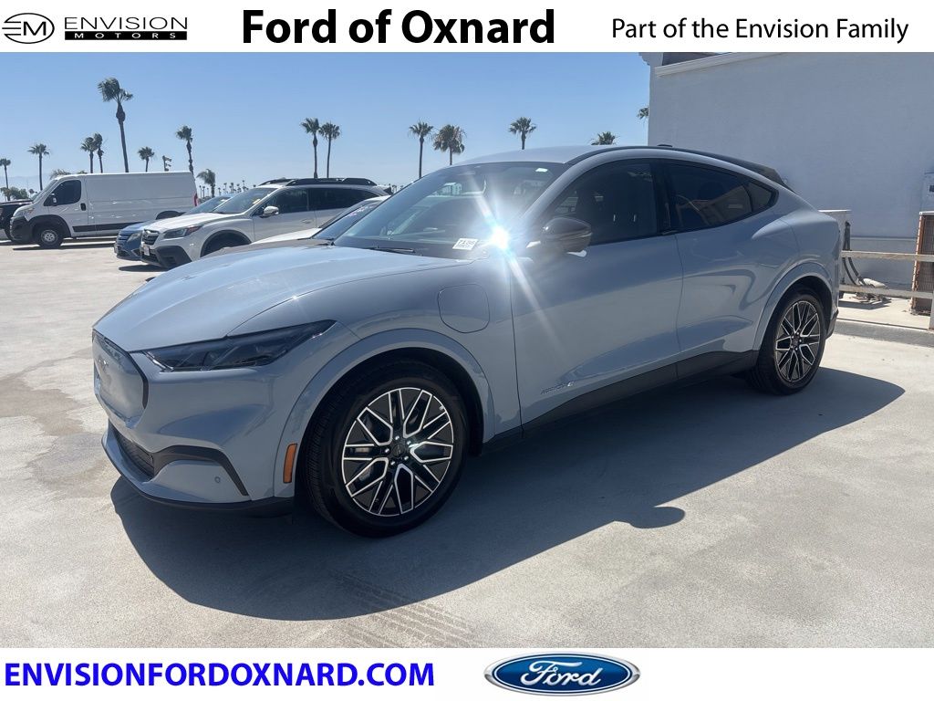 2025 Ford Mustang Mach-E