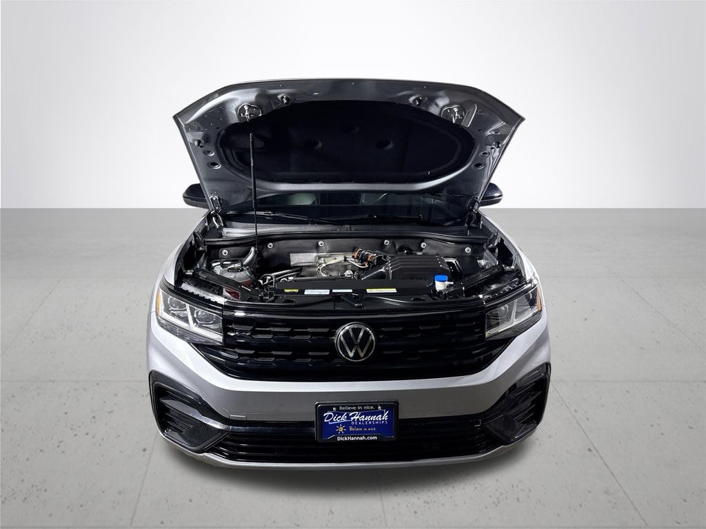 2023 Volkswagen Atlas Cross Sport 3.6L V6 SEL R-Line