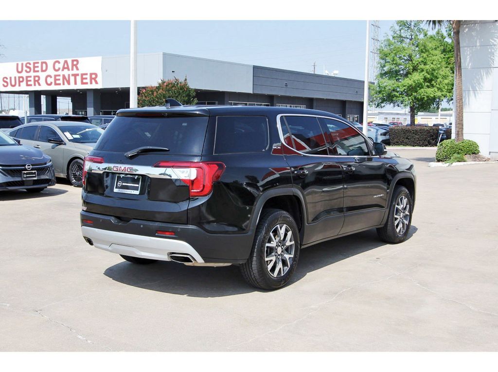 2023 GMC Acadia SLE - 3