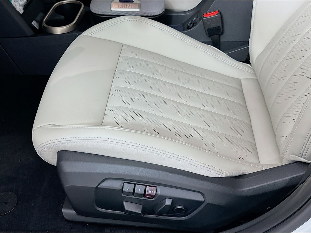 Thumbnail: 2026 MINI Cooper - 20