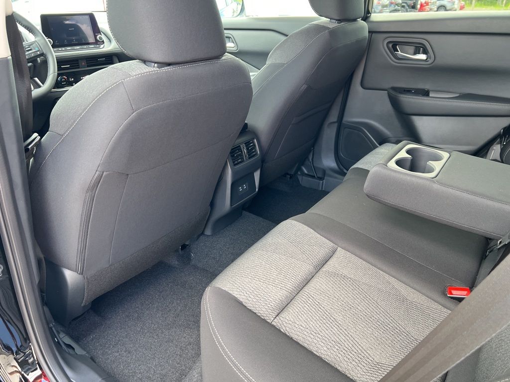 2025 Super Black Nissan Rogue SV FWD SUV
