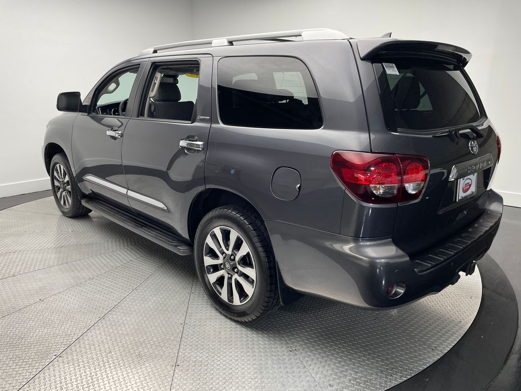 Thumbnail: 2018 Toyota Sequoia - 7