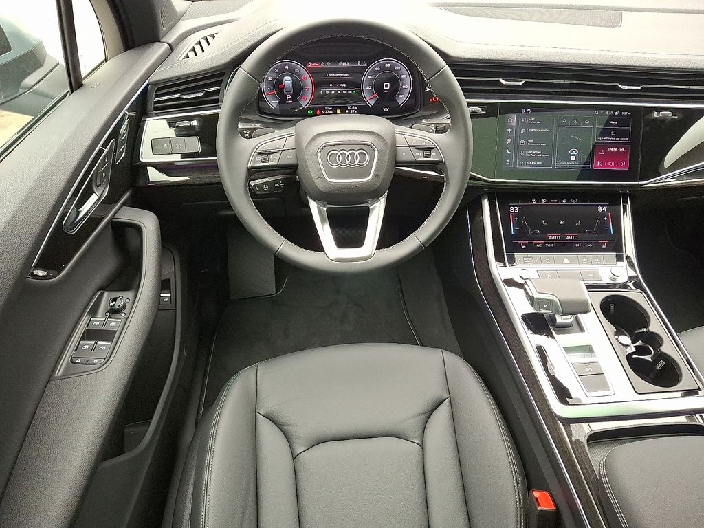 Thumbnail: 2026 Audi Q7 - 7