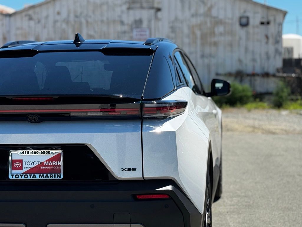 New 2026 Toyota C-HR SUV