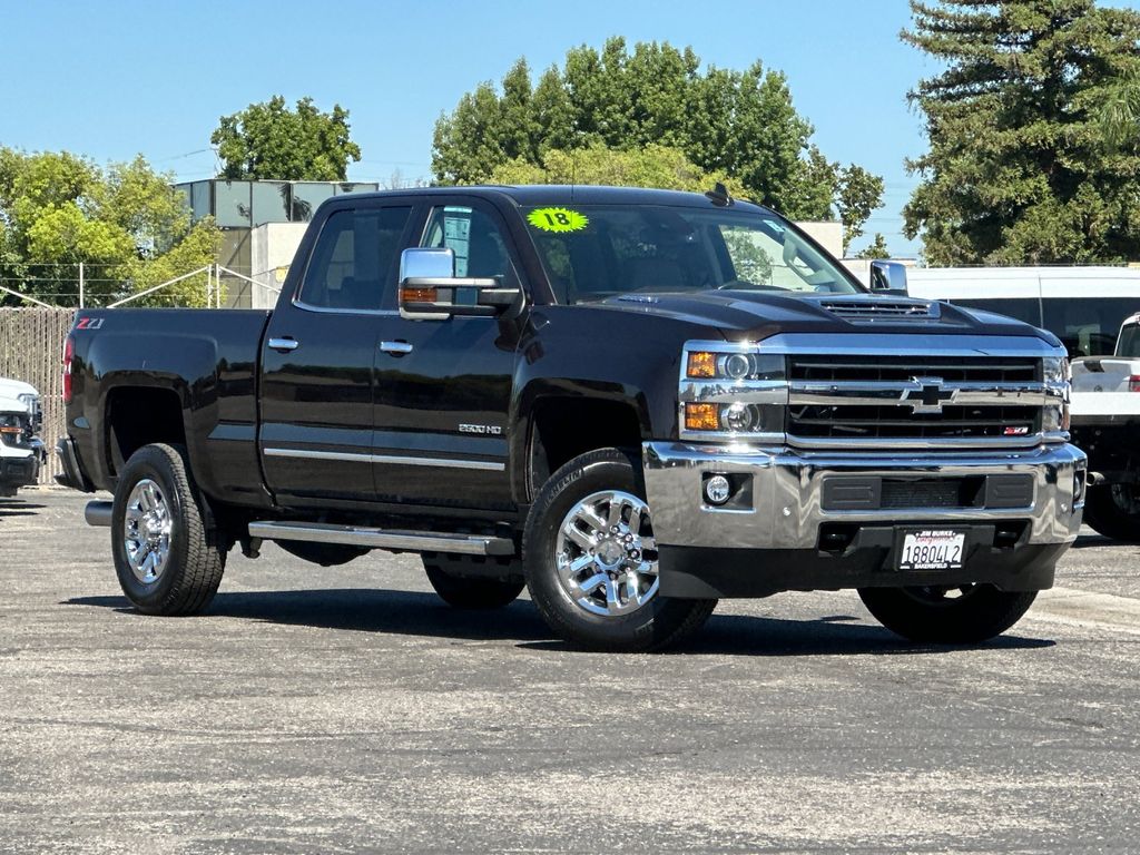 Havana Metallic 2018 Chevrolet Silverado 2500HD Pickup Truck Four-Wheel Drive 6-Speed Automatic