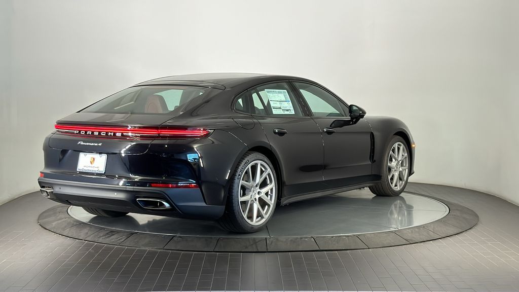 Thumbnail: 2025 Porsche Panamera - 7