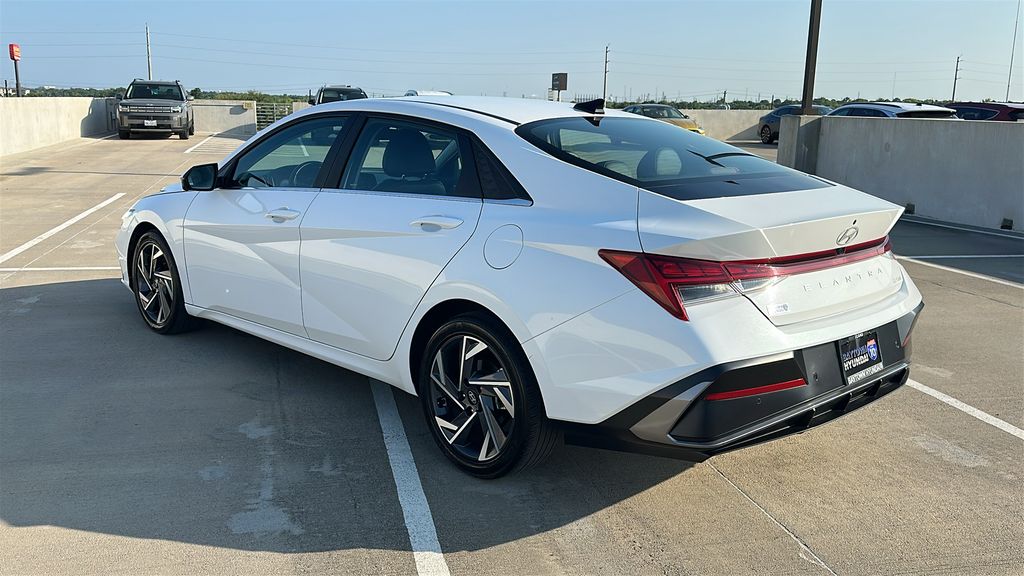 2024 Hyundai Elantra Limited White at Community Toyota