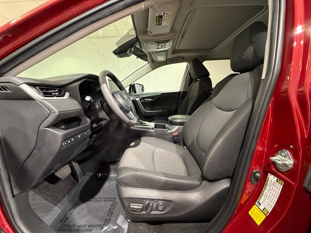 Thumbnail: 2023 Toyota RAV4 - 13