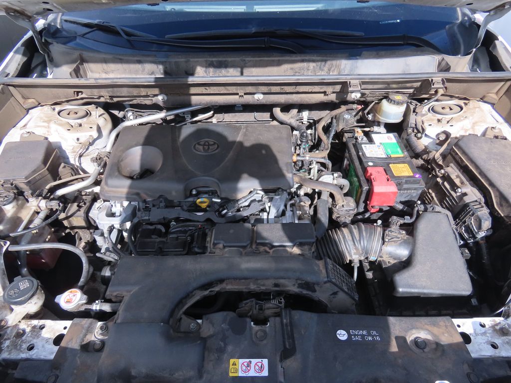 Thumbnail: 2019 Toyota RAV4 - 13