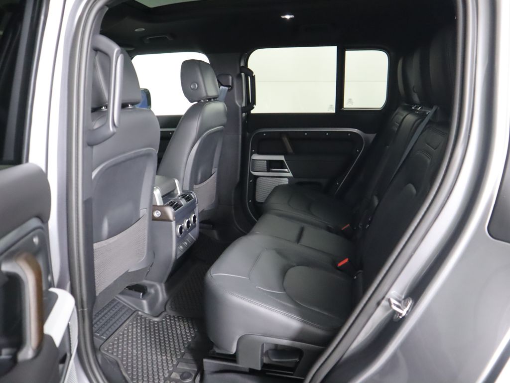Thumbnail: 2024 Land Rover Defender - 22