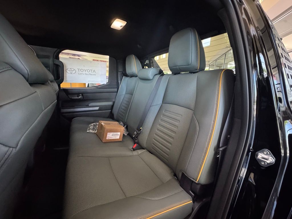 2025 Toyota Tacoma Trailhunter Double Cab photo 13