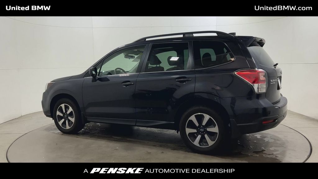 Thumbnail: 2018 Subaru Forester - 6