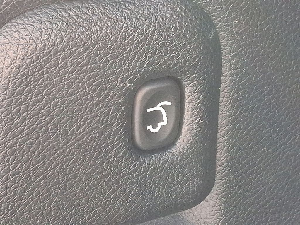 Thumbnail: 2020 Jeep Grand Cherokee - 29