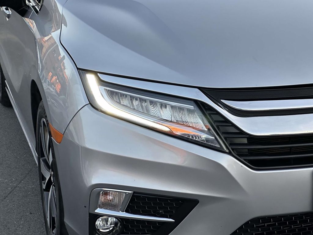 Thumbnail: 2020 Honda Odyssey - 4