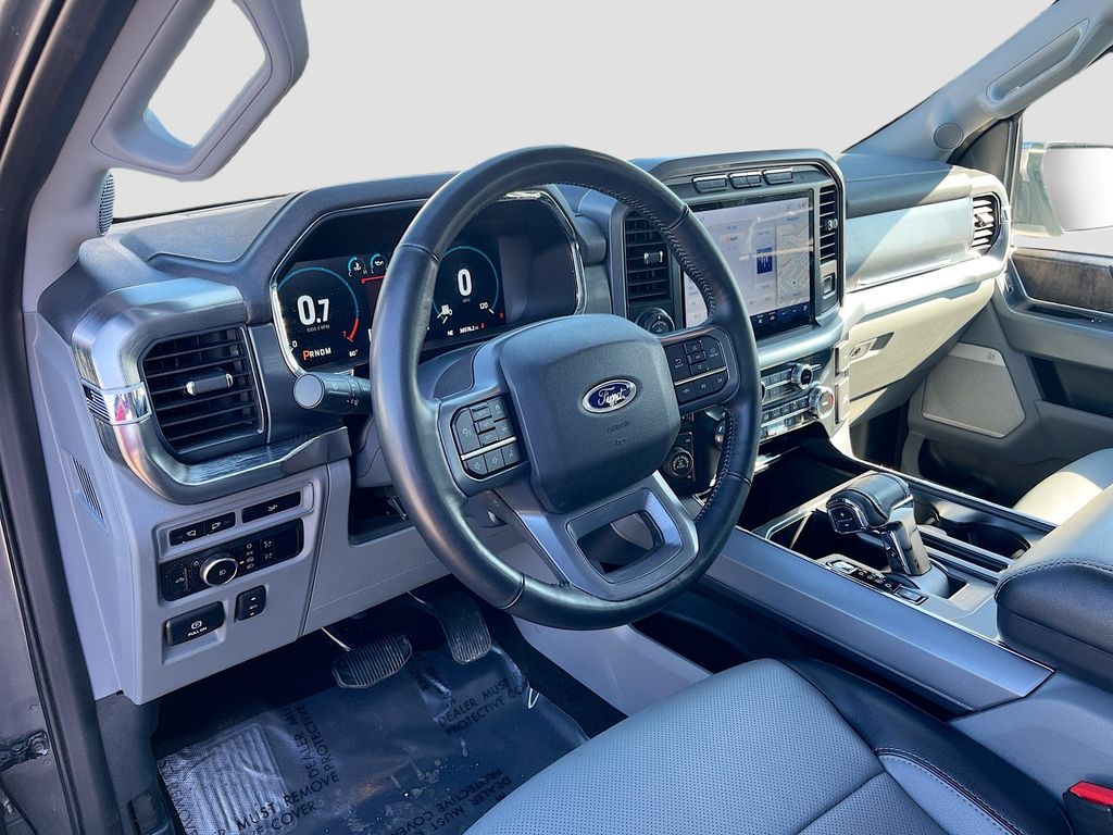 2023 Ford F-150 Lariat - 8