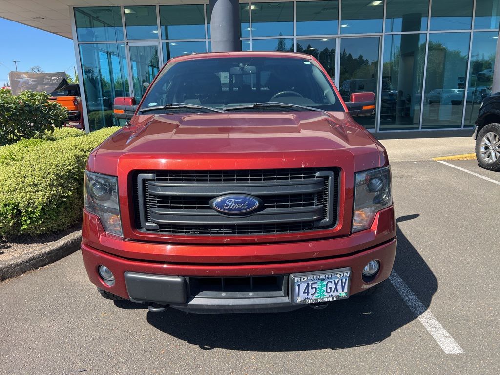 View vehicle photo 4