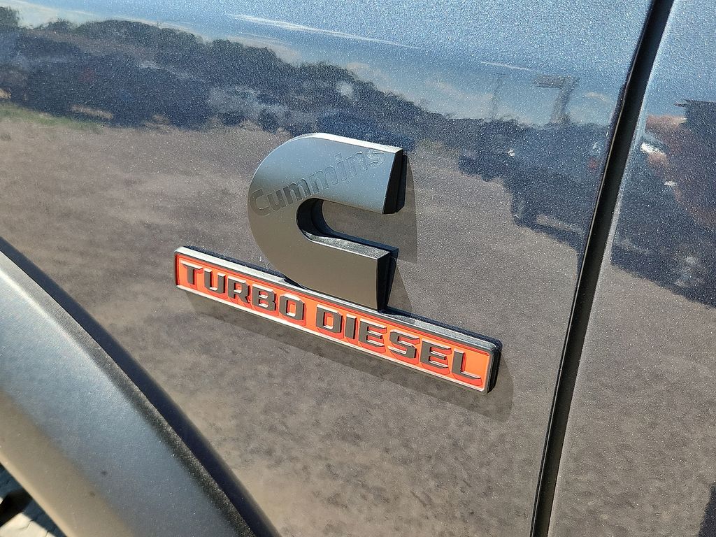 2025 RAM 2500 Rebel - Photo 9