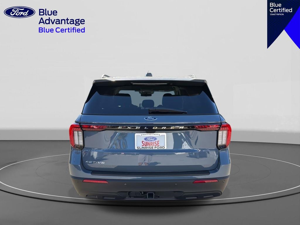View vehicle photo 6