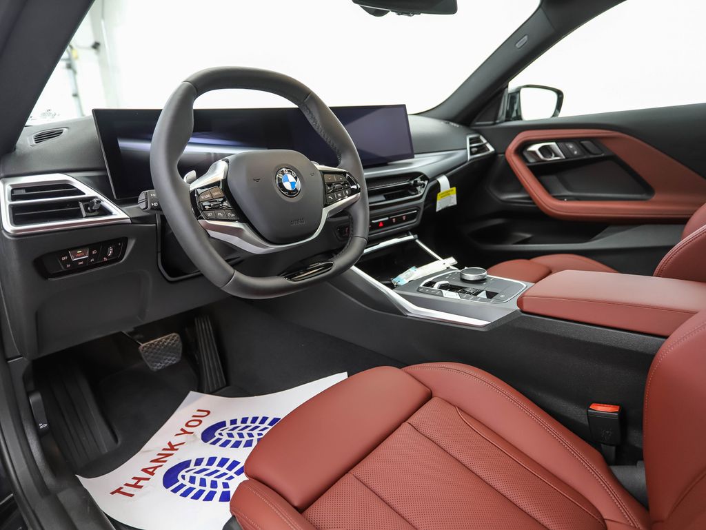 Thumbnail: 2025 BMW 2 Series - 10