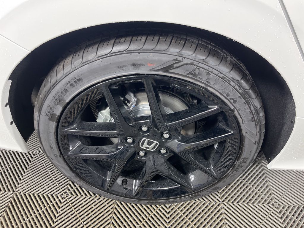 2025 Honda Civic Sport 13