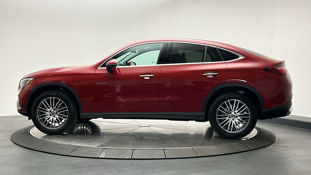 2025 Mercedes-Benz GLC 300 4