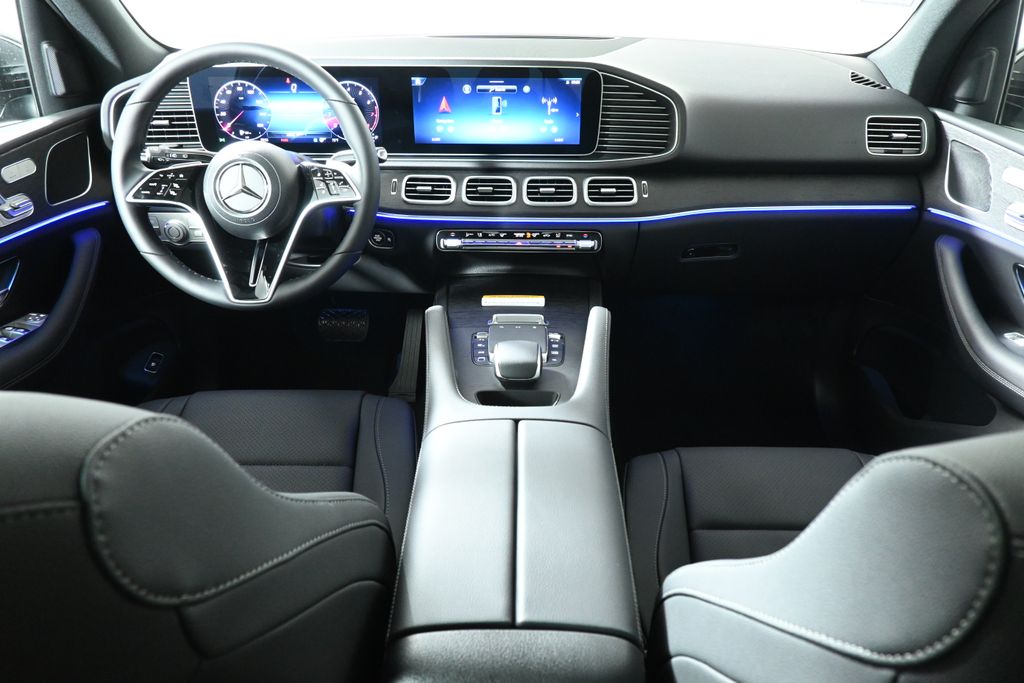 Thumbnail: 2026 Mercedes-Benz GLE - 4