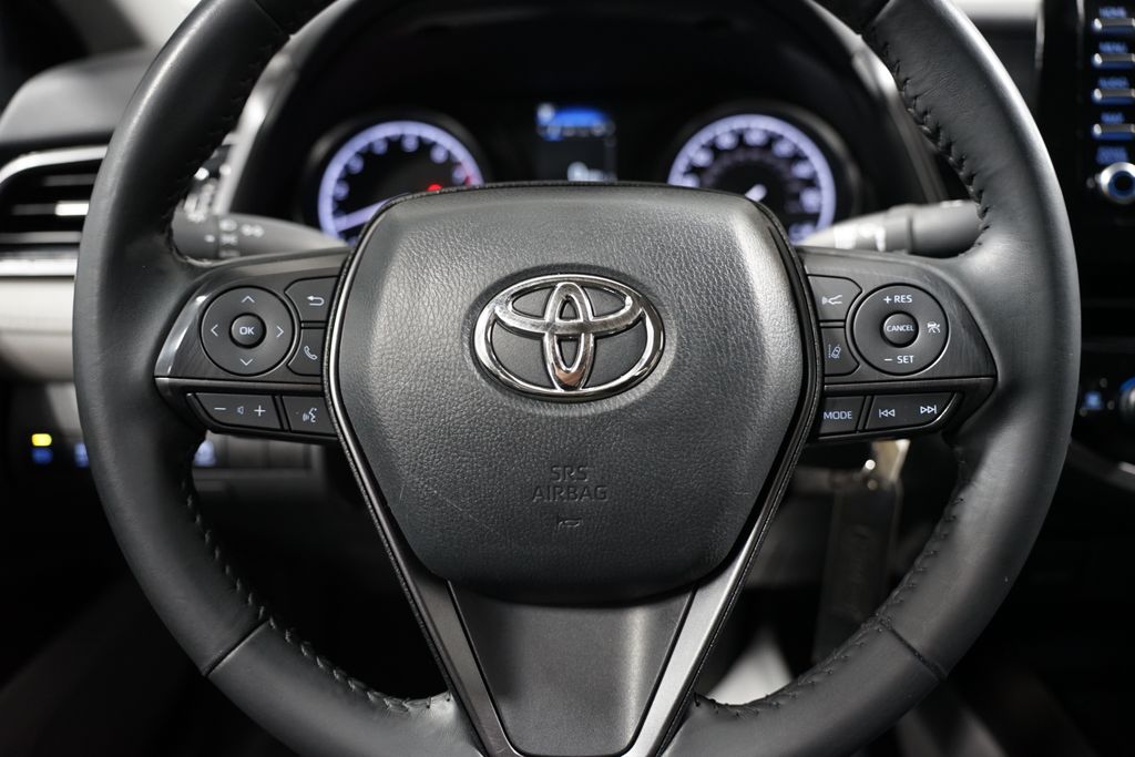 2023 Toyota Camry SE 12