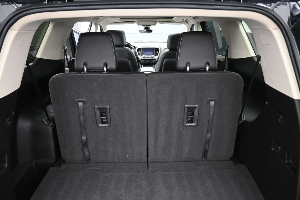 Used 2022 GMC Acadia SUV