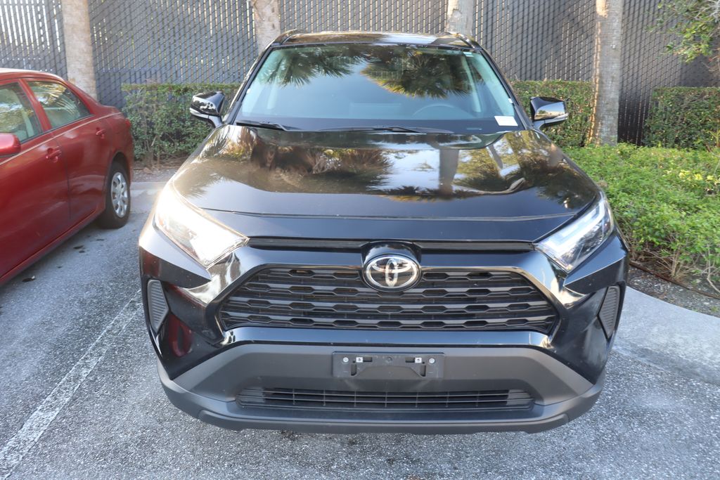 2024 Toyota RAV4 XLE 5