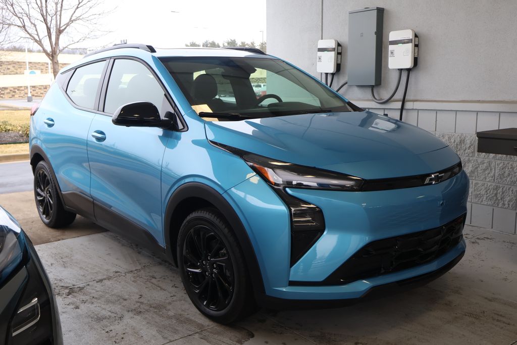 2027 Chevrolet Bolt RS FWD