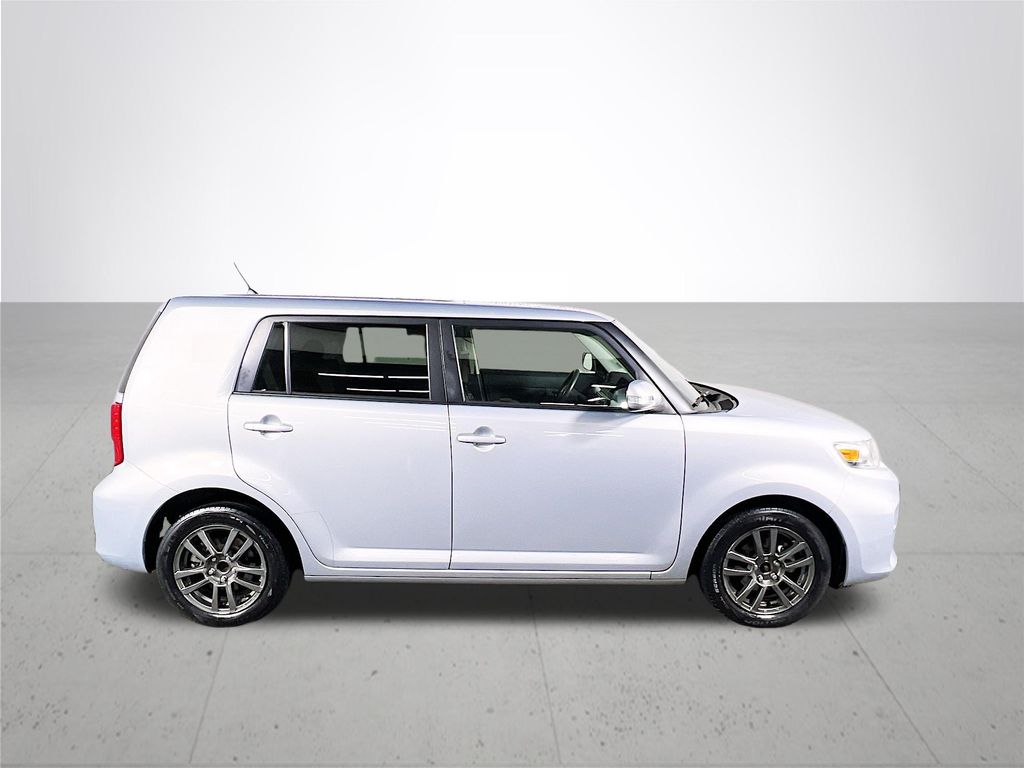 2013 Scion xB Base