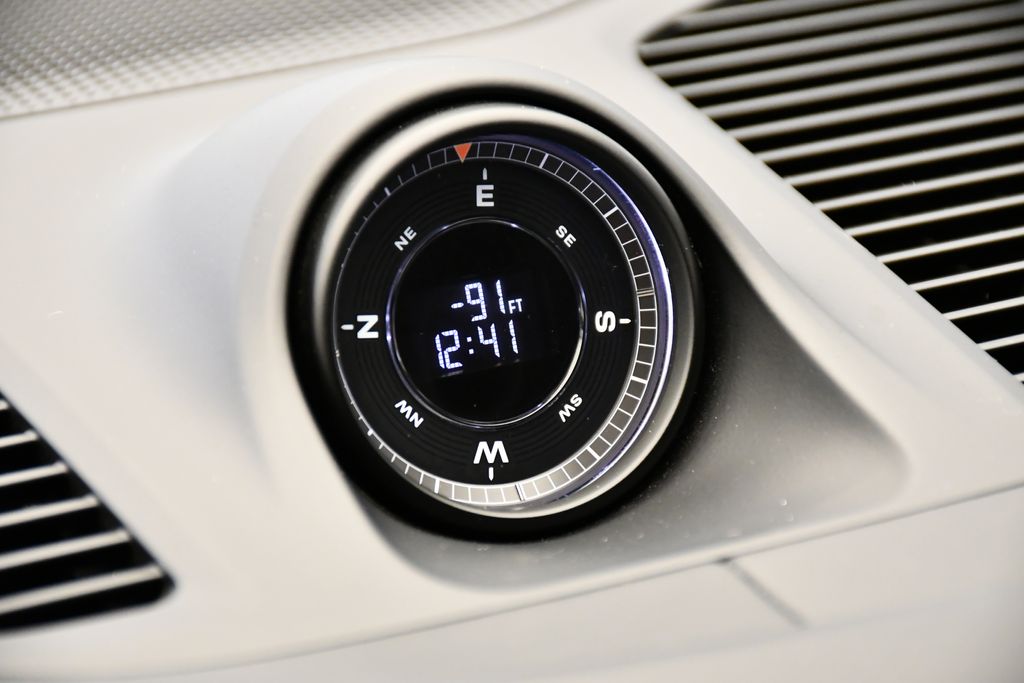 Thumbnail: 2024 Porsche Cayenne - 21