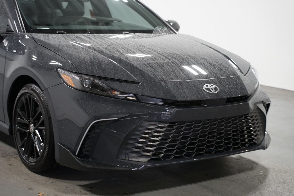 Thumbnail: 2026 Toyota Camry - 4