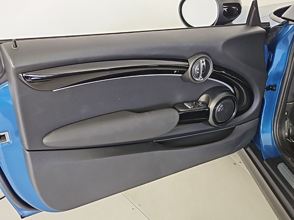 Thumbnail: 2024 MINI Cooper - 11