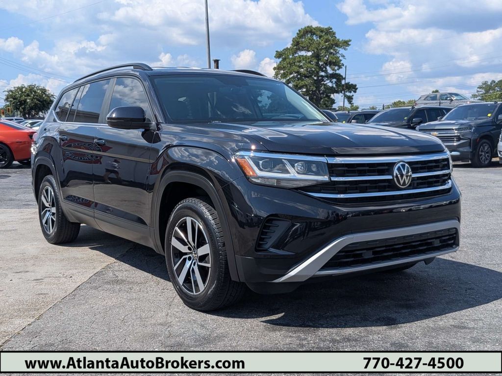 2021 Volkswagen Atlas Negro (Deep Black) SUV/Crossover Tracción delantera 8 velocidades Automática