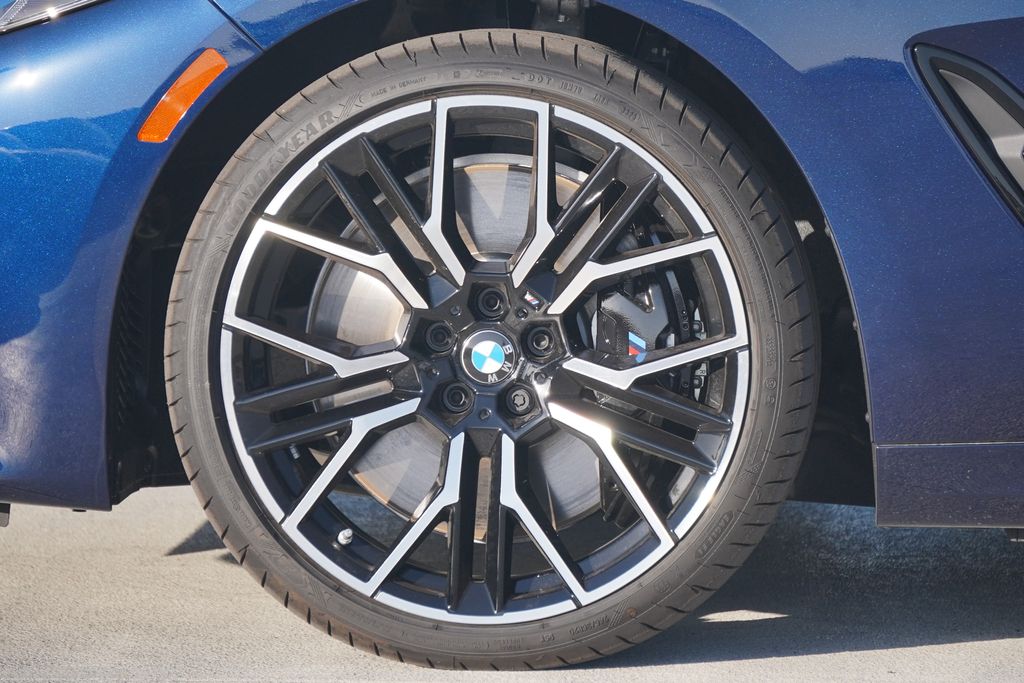 Thumbnail: 2026 BMW 8 Series - 5