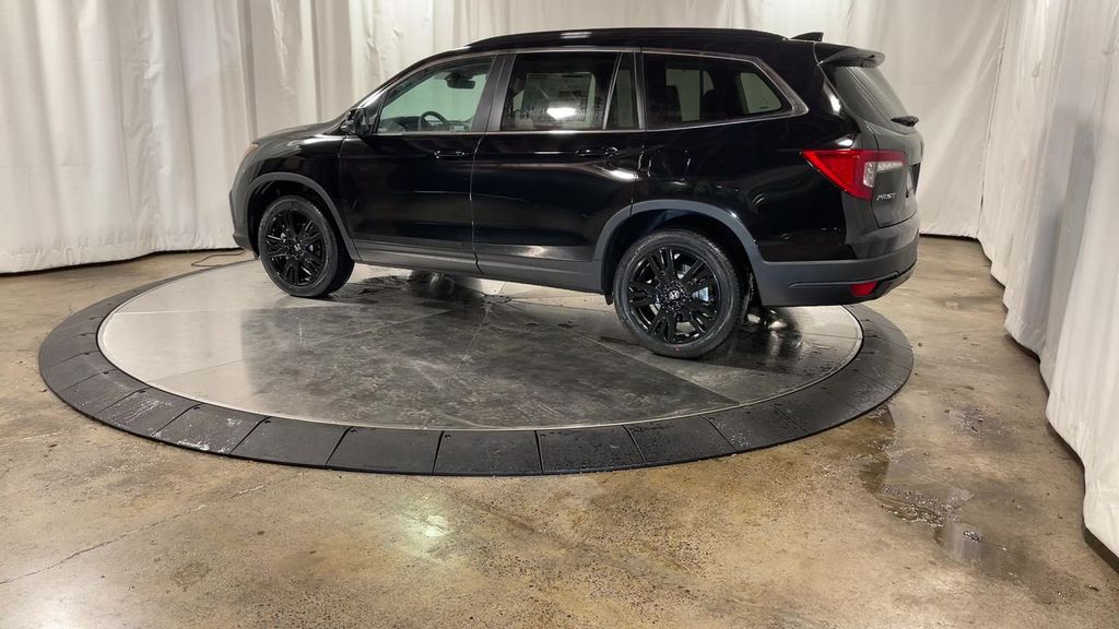 used 2022 Honda Pilot car, priced at $29,120