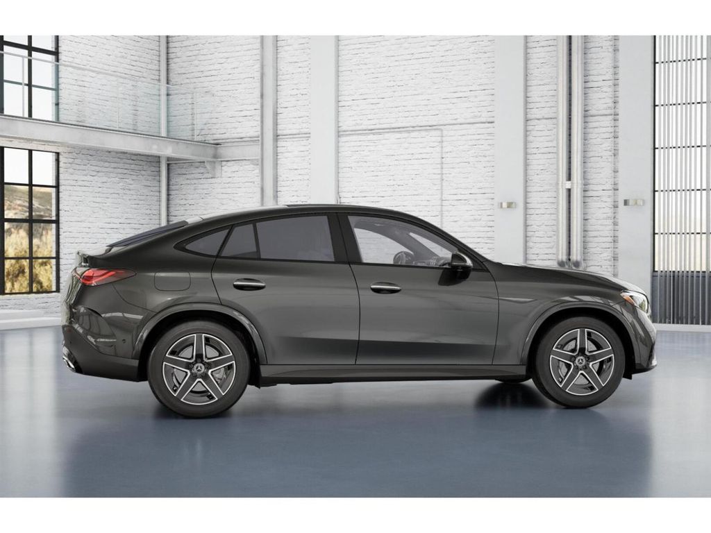 2025 Mercedes-Benz GLC 300 17