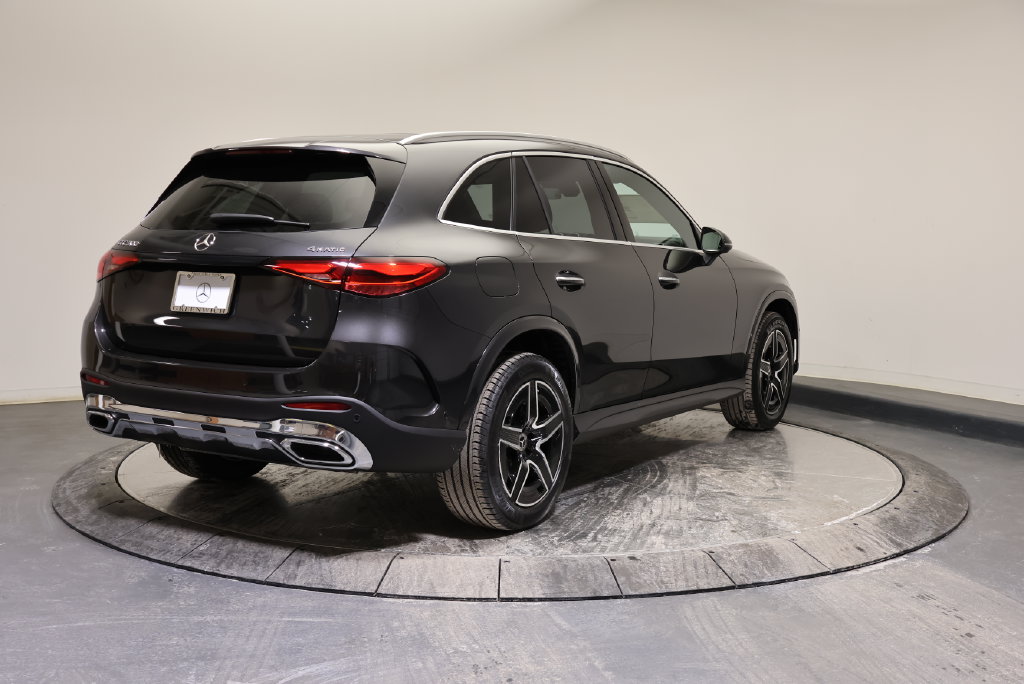 Thumbnail: 2026 Mercedes-Benz GLC - 5